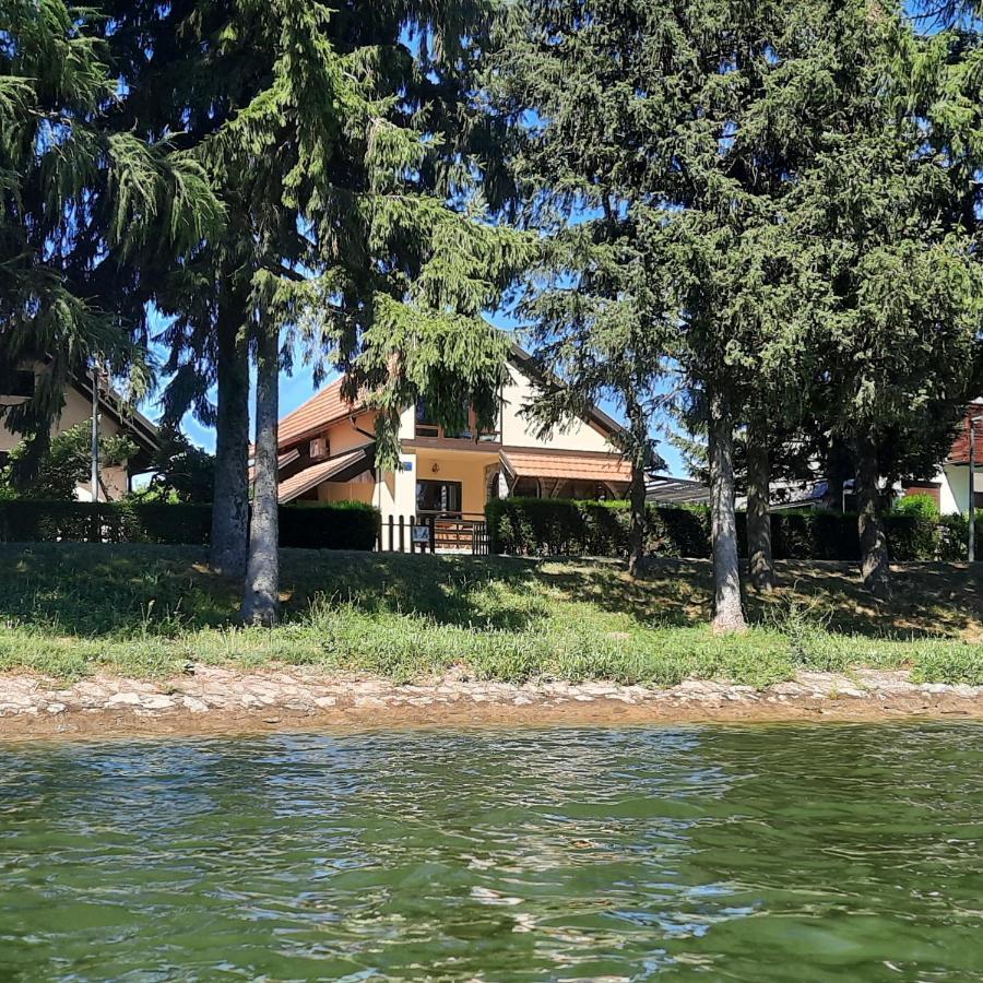 Spacious Apartment "Ana" On Lake Sabljaci Ogulin Zewnętrze zdjęcie