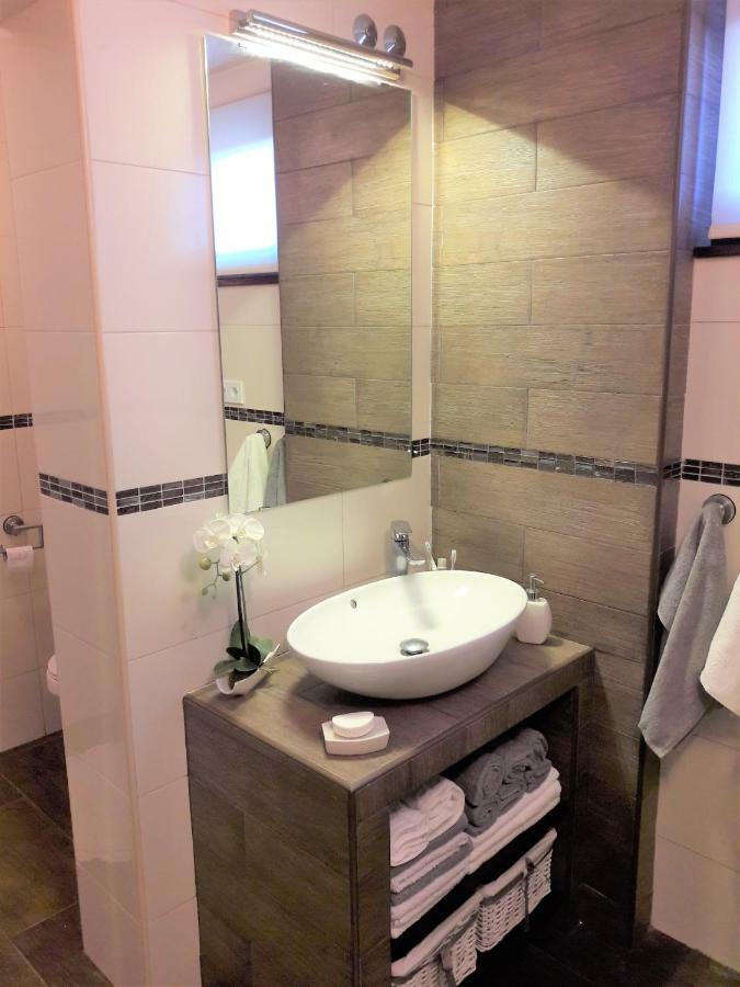Spacious Apartment "Ana" On Lake Sabljaci Ogulin Zewnętrze zdjęcie